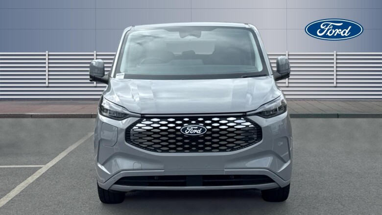 Ford Tourneo Custom 340 L1 Electric Rwd 160kW 65kWh H1 Titanium X 8 seater Auto